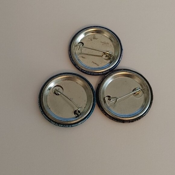 Dr. Who Pin Button Lot of 3 WHOVIAN Tardis K-9 - Picture 2 of 2